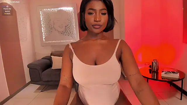 SavannahStorm online show from February 15, 10:10 pm