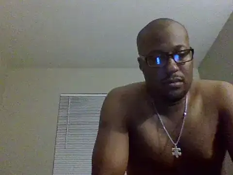 Snapshot of littbbc chatting on December 23, 1:18 am littbbc online show from December 23, 1:18 am