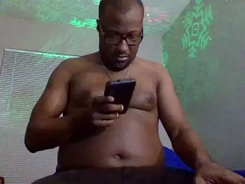 Snapshot of littbbc chatting on January 5, 2:49 am littbbc online show from January 5, 2:49 am