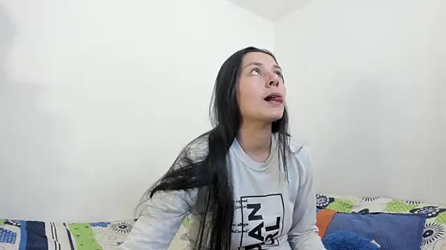 Nathaly love96 online show from January 20, 6:21 pm