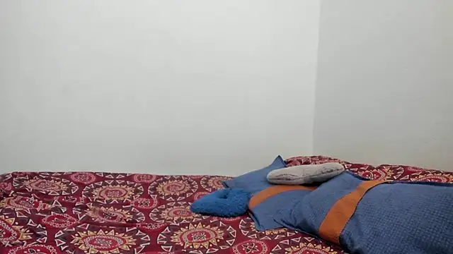 Nathaly love96 online show from February 13, 6:38 pm