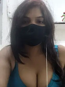 Snapshot of illay_love chatting on October 28, 6:10 pm illay love online show from October 28, 6:10 pm