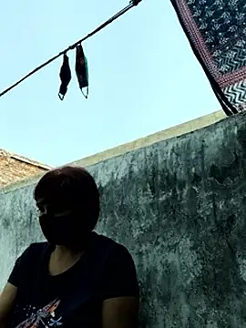 Snapshot of illay_love chatting on November 2, 7:33 am illay love online show from November 2, 7:33 am