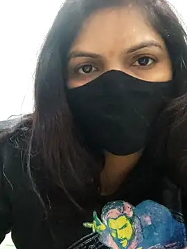 Snapshot of illay_love chatting on November 29, 6:16 am illay love online show from November 29, 6:16 am