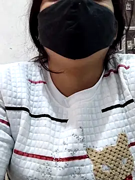 Snapshot of illay_love chatting on December 23, 6:55 am illay love online show from December 23, 6:55 am