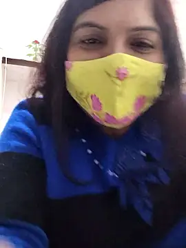 Snapshot of illay_love chatting on January 11, 6:57 pm illay love online show from January 11, 6:57 pm