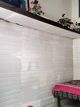 Snapshot of illay_love chatting on January 16, 4:49 am illay love online show from January 16, 4:49 am