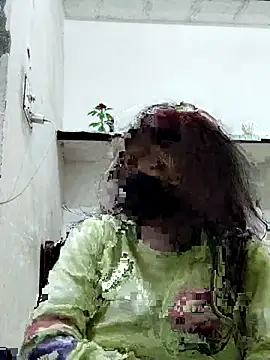 Snapshot of illay_love chatting on February 3, 10:20 am illay love online show from February 3, 10:20 am