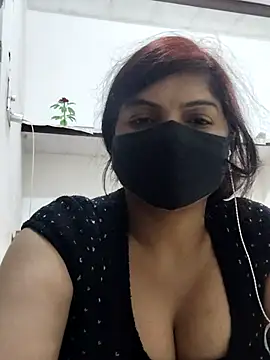 Snapshot of illay_love chatting on February 11, 7:52 pm illay love online show from February 11, 7:52 pm