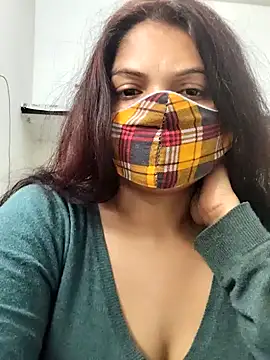 Snapshot of illay_love chatting on February 21, 9:10 am illay love online show from February 21, 9:10 am