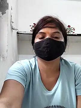 Snapshot of illay_love chatting on February 25, 5:39 am illay love online show from February 25, 5:39 am