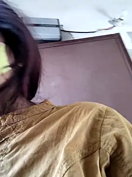 Snapshot of illay_love chatting on March 5, 7:26 am illay love online show from March 5, 7:26 am