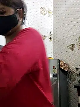 Snapshot of illay_love chatting on March 19, 2:10 pm illay love online show from March 19, 2:10 pm