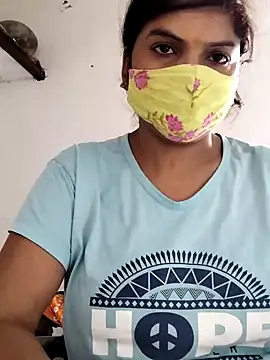 Snapshot of illay_love chatting on March 27, 5:02 am illay love online show from March 27, 5:02 am