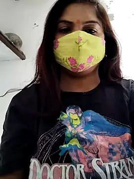 Snapshot of illay_love chatting on April 4, 5:06 am illay love online show from April 4, 5:06 am