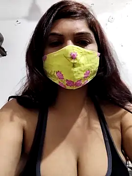 Snapshot of illay_love chatting on April 5, 5:21 pm illay love online show from April 5, 5:21 pm