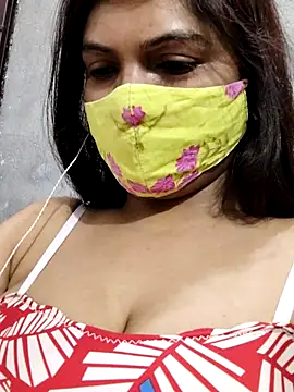 Snapshot of illay_love chatting on April 12, 3:17 pm illay love online show from April 12, 3:17 pm