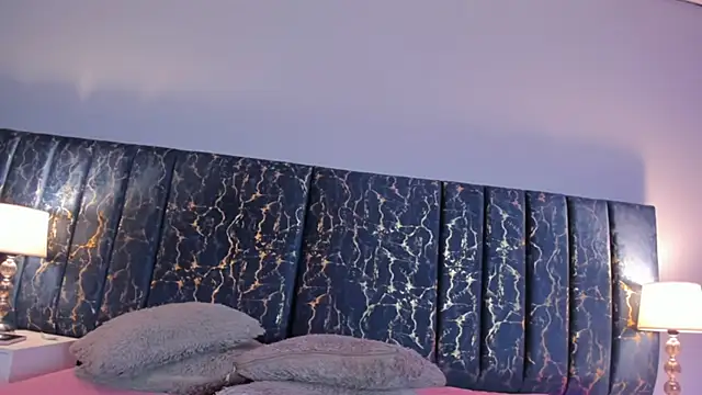 Sophia Lemos online show from September 19, 1:34 pm