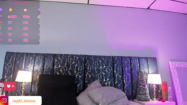 Sophia Lemos online show from December 22, 1:52 pm