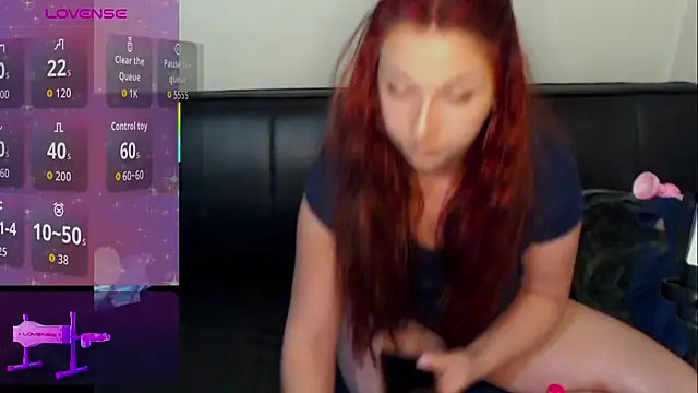 AustrianGirl99 online show from March 19, 7:29 pm