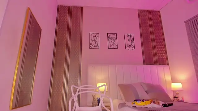 zoe sky  online show from November 4, 11:42 am