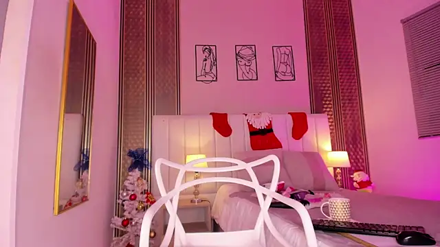 zoe sky  online show from December 16, 11:37 am