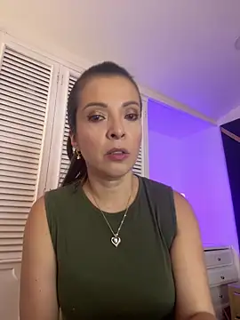 Snapshot of Adel_Nesbiit chatting on June 16, 7:49 pm Adel Nesbiit online show from June 16, 7:49 pm