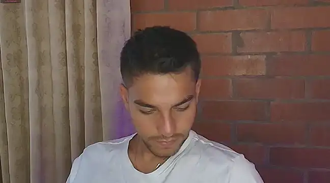 Leandro valenzuela online show from February 3, 8:24 pm