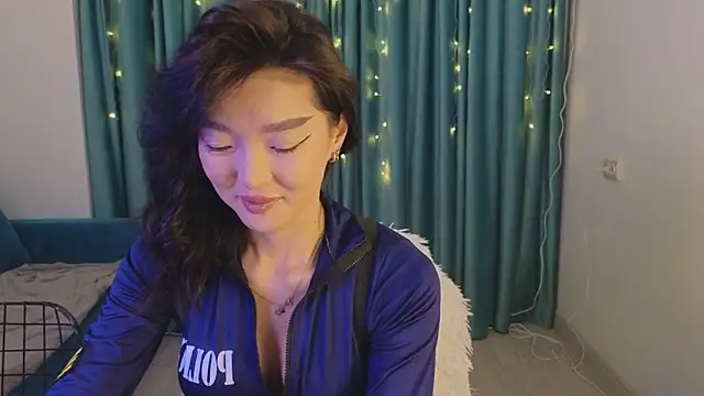 Snapshot of AudreyMell chatting on January 10, 3:37 pm AudreyMell online show from January 10, 3:37 pm