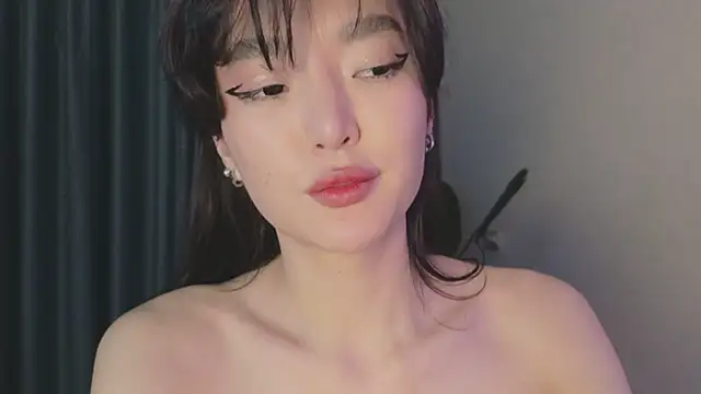 Snapshot of AudreyMell chatting on February 27, 9:04 pm AudreyMell online show from February 27, 9:04 pm
