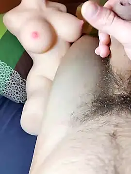 Snapshot of Crazzy_Maiky chatting on December 26, 7:05 pm Crazzy Maiky online show from December 26, 7:05 pm