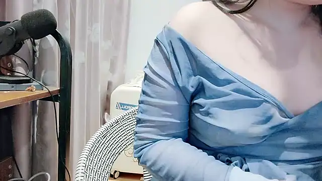 Snapshot of arena1357 chatting on September 23, 3:48 pm arena1357 online show from September 23, 3:48 pm