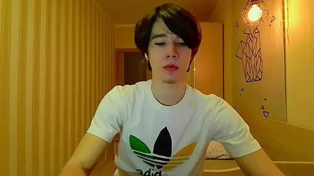 gayGamogey online show from March 1, 6:00 pm