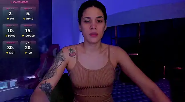 Charlee pink online show from March 13, 9:05 pm