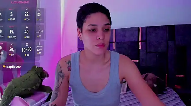 Charlee pink online show from March 16, 6:01 pm