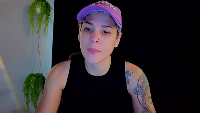 Charlee pink online show from July 13, 7:16 pm