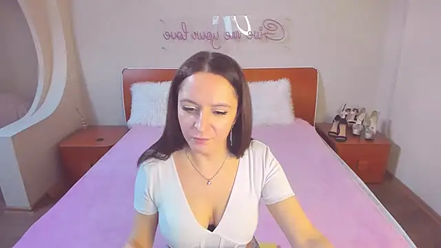 AngellLika online show from April 3, 12:58 pm