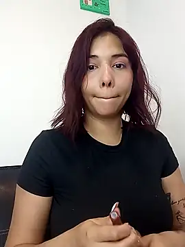 LucyMartelli online show from February 8, 12:17 pm