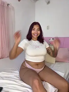 LucyMartelli online show from March 6, 11:39 am