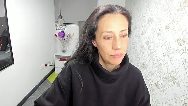 Snapshot of Abrillee1 chatting on March 23, 6:47 am Abrillee1 online show from March 23, 6:47 am