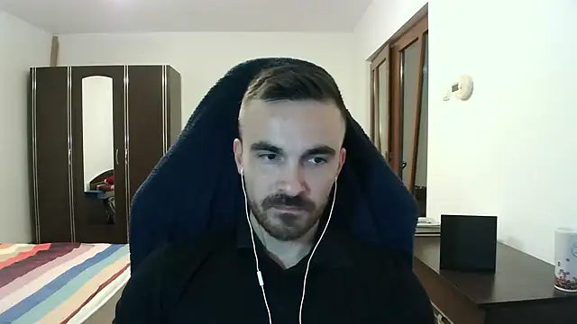 mu5clemania2 online show from October 31, 4:41 pm