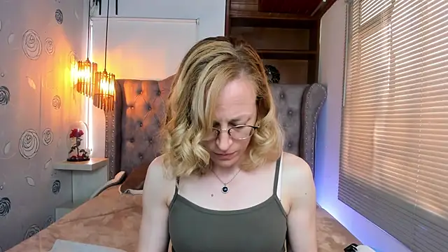 SammySanders online show from January 17, 8:00 pm