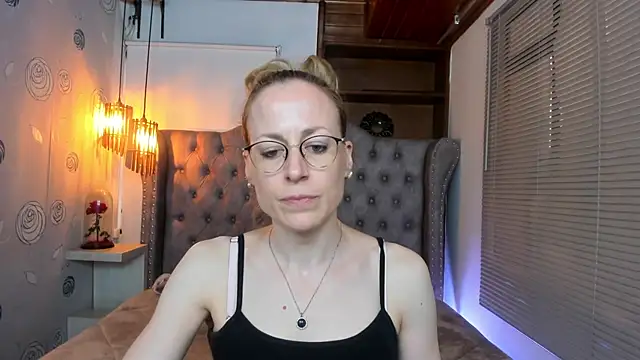 SammySanders online show from February 6, 10:43 pm