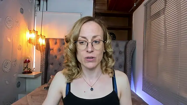 SammySanders online show from February 12, 10:15 pm