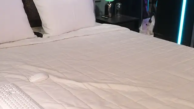 Ami Katana online show from February 18, 3:21 am