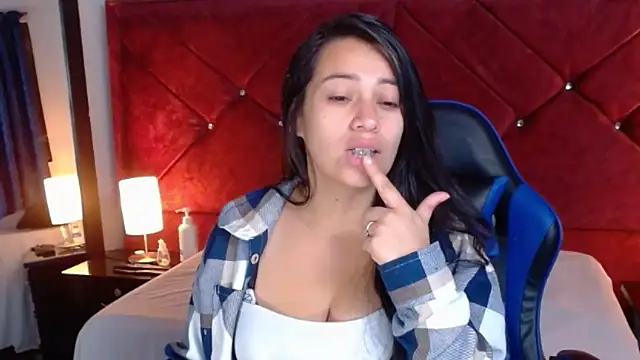 Julietacollins06 online show from March 4, 1:06 pm