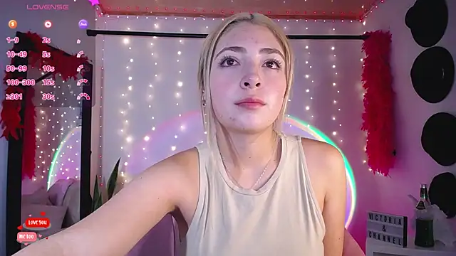 Snapshot of channel_blonde_a chatting on March 20, 6:31 pm channel blonde a online show from March 20, 6:31 pm