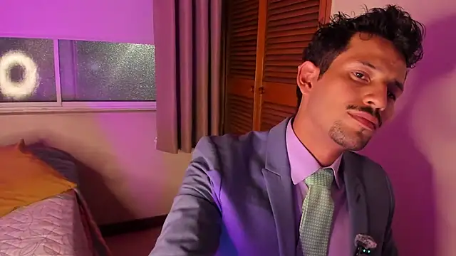 Nicholasrodrii online show from February 10, 12:04 am