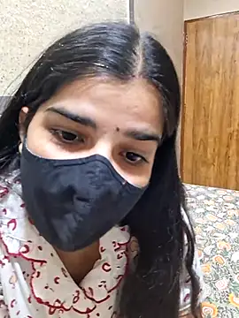aaliya bhattt online show from July 13, 1:03 pm