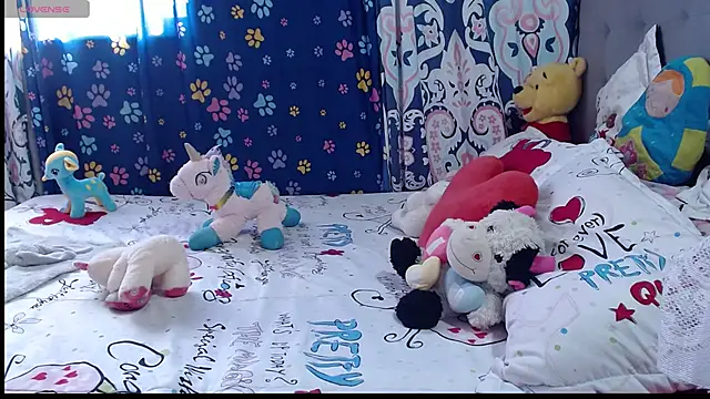 Lunawillis online show from September 13, 8:52 pm